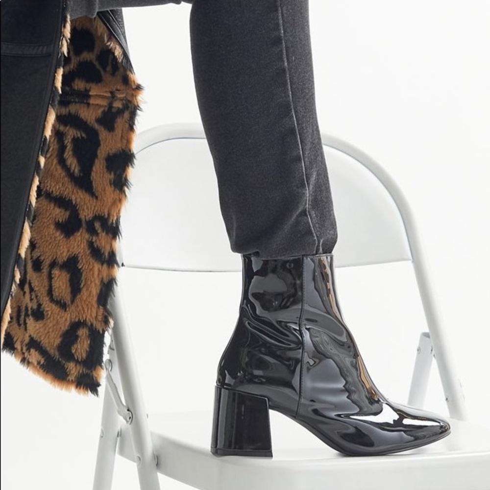 UO Kaya Femme Boot -NWT